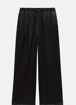 Новые атласные брюки zara zw collection с кружевом (100% вискоза), черные, бельевой стиль, размер l