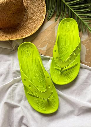 Жіночі вʼєтнамки crocs