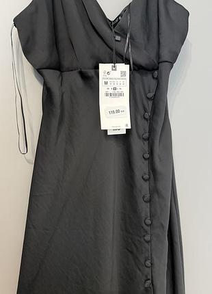 Сукня жіноча zara чорна на бретельках з ґудзиками