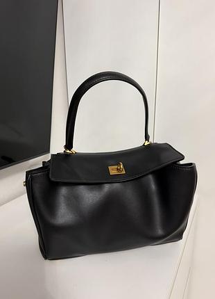 Сумка шкіряна в стилі balenciaga rodeo