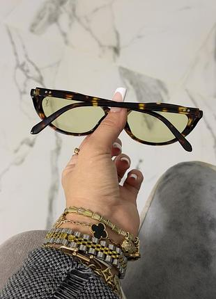 Сонцезахисні окуляри saint laurent 4
