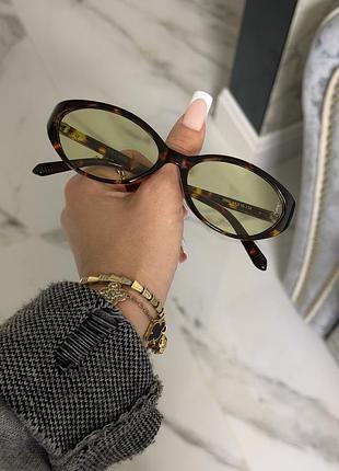 Сонцезахисні окуляри saint laurent 2