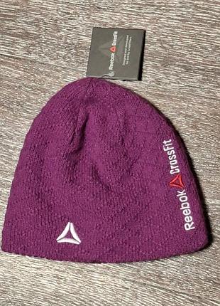 Фіолетова спортивна шапка reebok crossfit з флісовою підкладкою l- 56