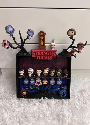 Колекція stranger things («дивні дива») + 3d-вітрина