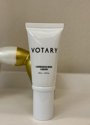 Сяюча база під макіяж votary luminous skin liquid
