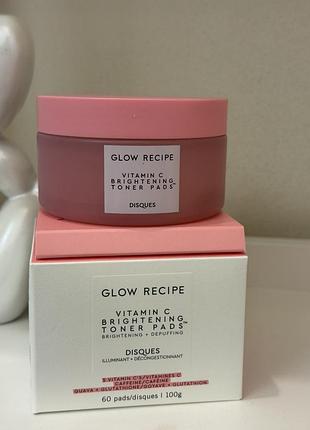 Освітлювальні диски для обличчя glow recipe vitamin c brightening korean toner pads