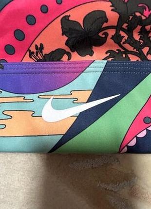 Топ спортивний nike 4