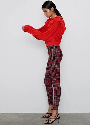 Женские брюки скинни zara в красную клетку тартан с молниями, вискоза, размер l