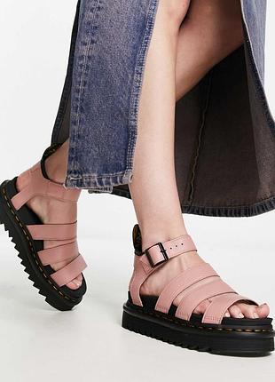 Брендовые кожаные розово-пудровые босоножки на платформе оригинал dr. martens blaire