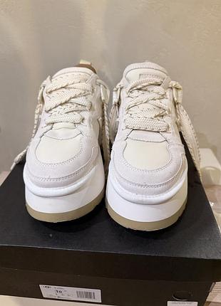 Кросівки ugg astromel jasmine молочні на платформі