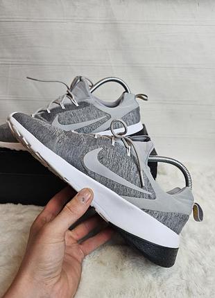 Кроссовки nike 44 размер 5