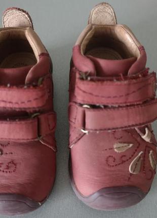 Продам черевики biomecanics by garvalin.