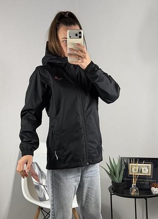 Вітрівка від tnf 3