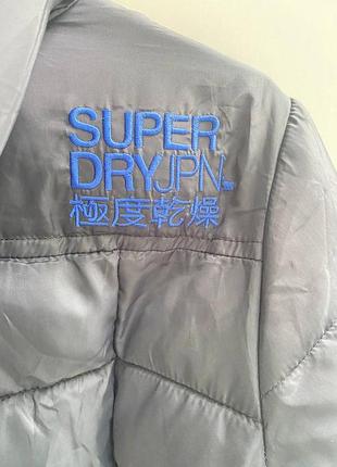 Зимова куртка із капюшоном від superdry 9