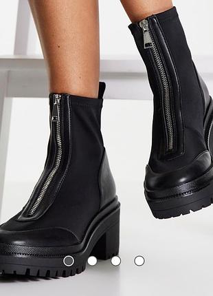Ботильйони stradivarius чорні 38 розмір 24,5 см