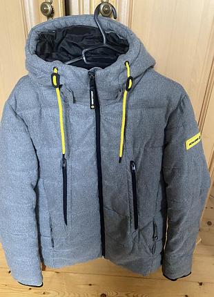 Куртка оригінал jack &jones.куртка утеплена ідеального стану.
