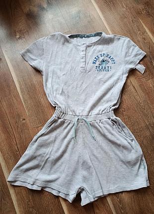 Продам комбез женский шортами