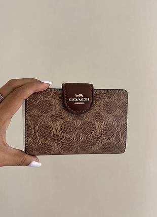 Гаманець жіночий coach коричневий бежевий маленький горизонтальний на кнопці