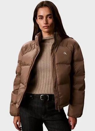Курточка calvin klein