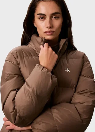 Курточка calvin klein 2