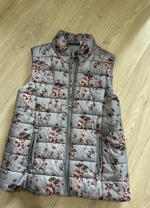 Жилетка для дівчинки
