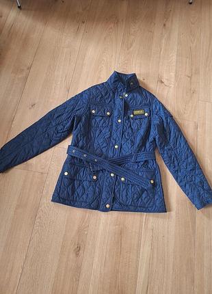 Куртка жіноча barbour стьобана синя з поясом