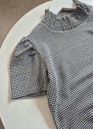 Жіночий топ 3
