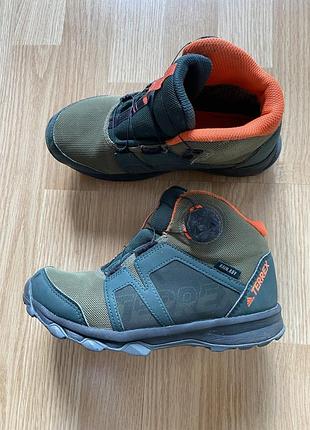 Дитячі трекінгові черевики adidas terrex