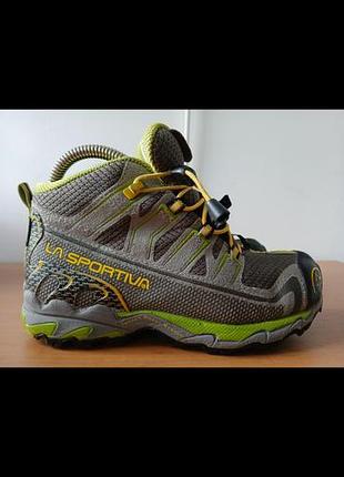 Трекинговые детские ботинки фирмы la sportiva оригинал