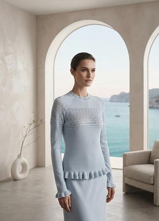 Ніжно-блакитний ажурний джемпер topshop з рюшею (розмір xs/s, eur 36)