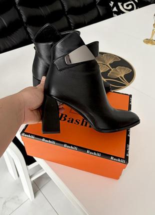 Ботильйони жіночі bashili шкіряні чорні