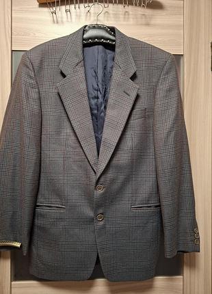 Стильний класичний вовняний піджак carletti (100% pure new wool) .