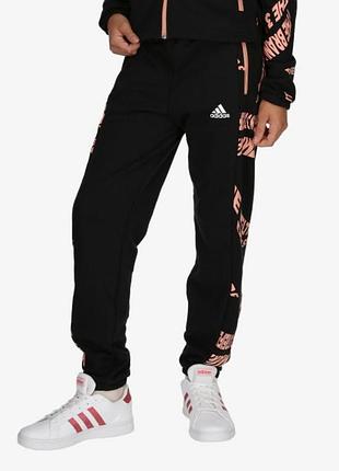 Крутые спортивные штаны с логотипом adidas оригинал 11-12 лет