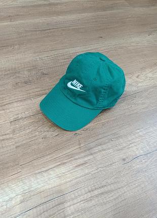 Бейсболка nike зелена спортивна