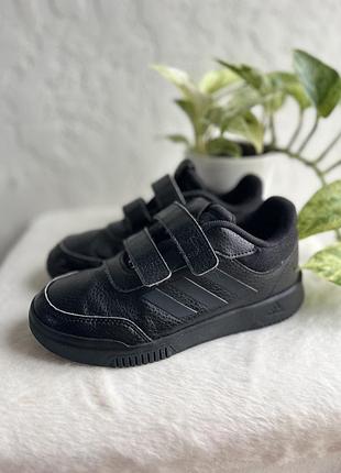 Кросівки adidas