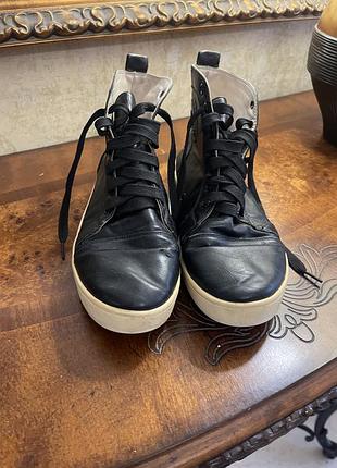 Черевики christian louboutin шкіряні високі чорні на платформі під реставрацію