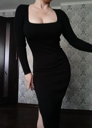 Эффектное чёрное платье рубчик хс-с 2