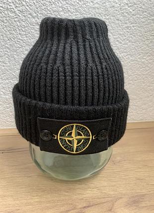 Мужская зимняя шапка stone island
