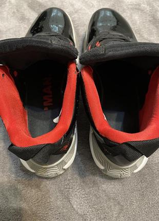 Кросівки jordan 40-41 розмір 5
