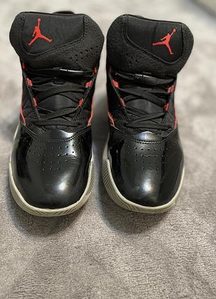 Кросівки jordan 40-41 розмір 2