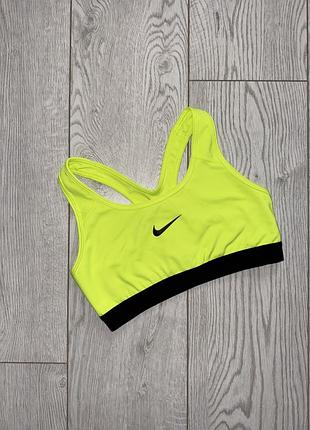 Яскравий спортивний топ nike 2
