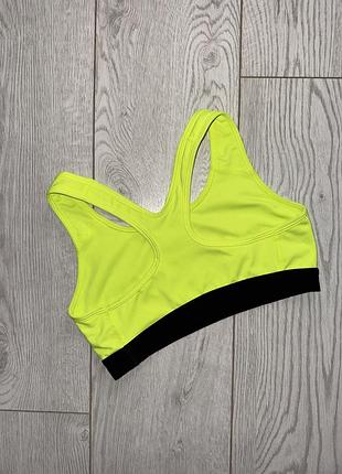 Яскравий спортивний топ nike 5