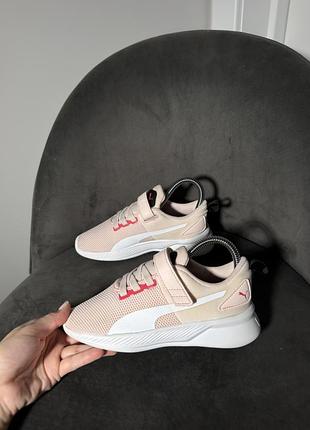 Дитячі кросівки, puma flyer runner (розмір 32) оригінал
