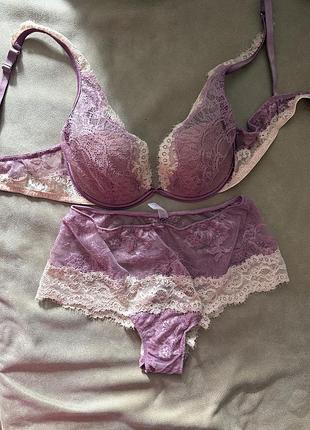 Комплект жіночої білизни victoria's secret мереживний бузковий