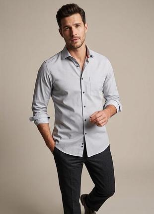Чоловіча класична сорочка від бренду royal class, яка виконана в крої modern fit (злегка приталений, але комфортний силует).