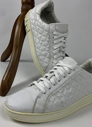 Versace — шкіряні кеди