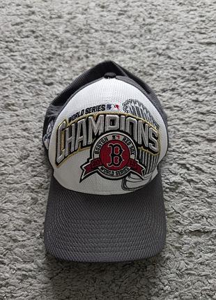 Бейсболка boston red sox 2013 world series champions new era, one size, стан ідеальний.
