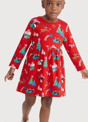 Платье в новогодний принт на девочку m&s 5-6 лет