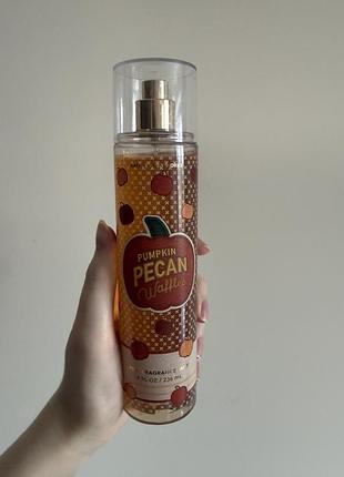Парфумований міст для тіла bath & body works pumpkin pecan waffles 236 мл