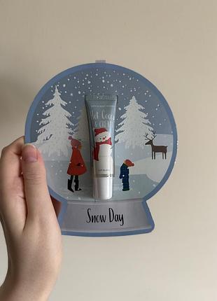 Бальзам для губ bath & body works hot cocoa & cream